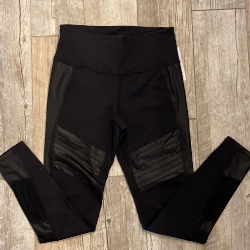 Athleta leggings